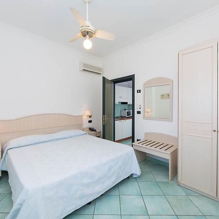 La Residenza Aparthotel Maiori Luaran gambar
