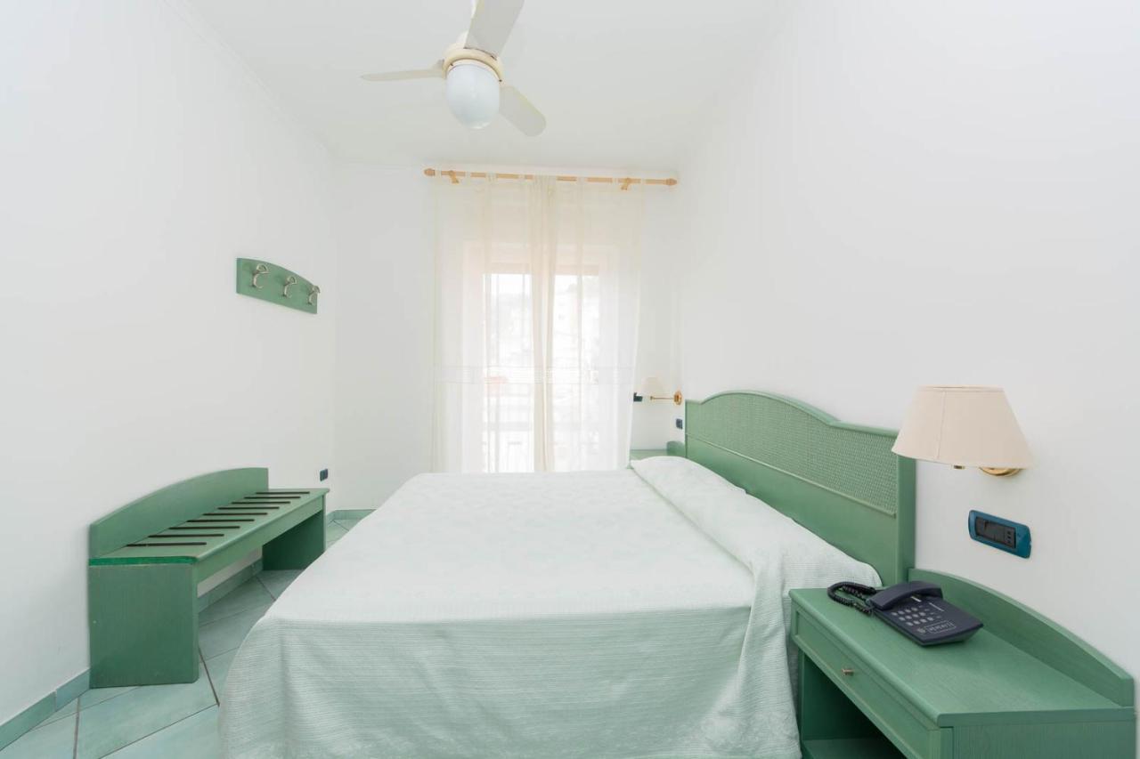 La Residenza Aparthotel Maiori Luaran gambar