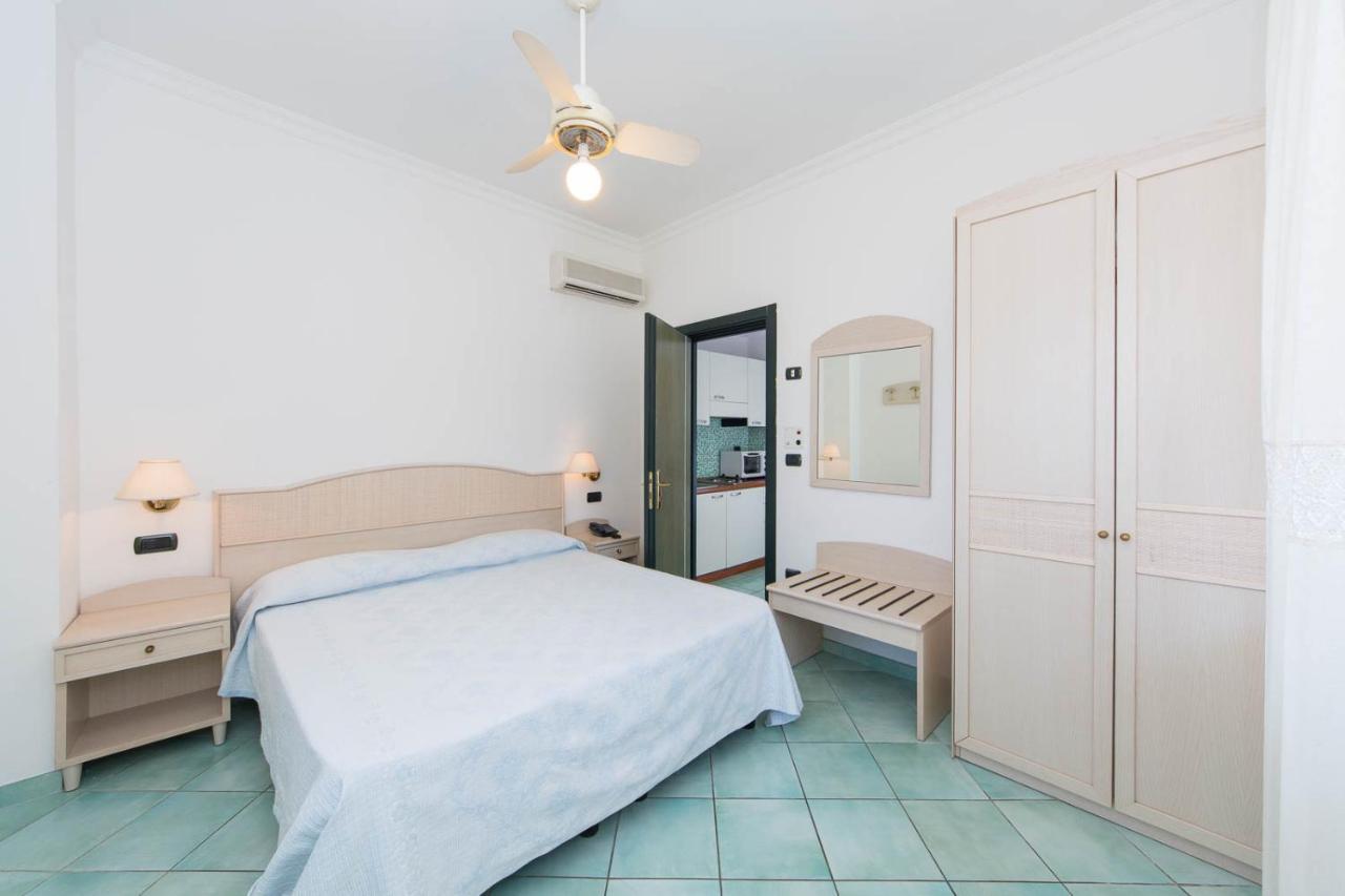 La Residenza Aparthotel Maiori Luaran gambar