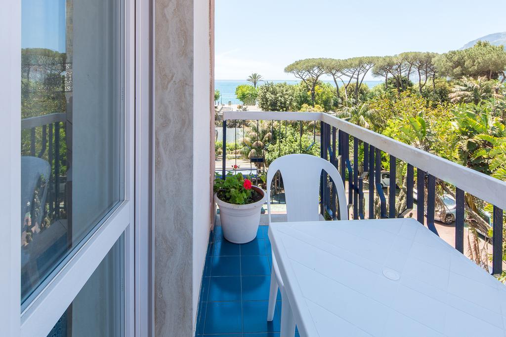 La Residenza Aparthotel Maiori Luaran gambar