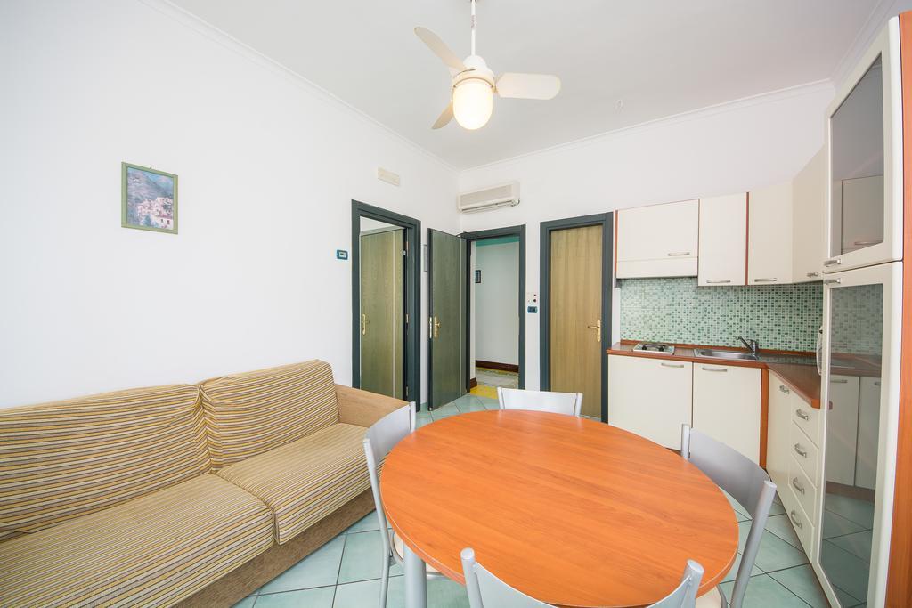 La Residenza Aparthotel Maiori Luaran gambar